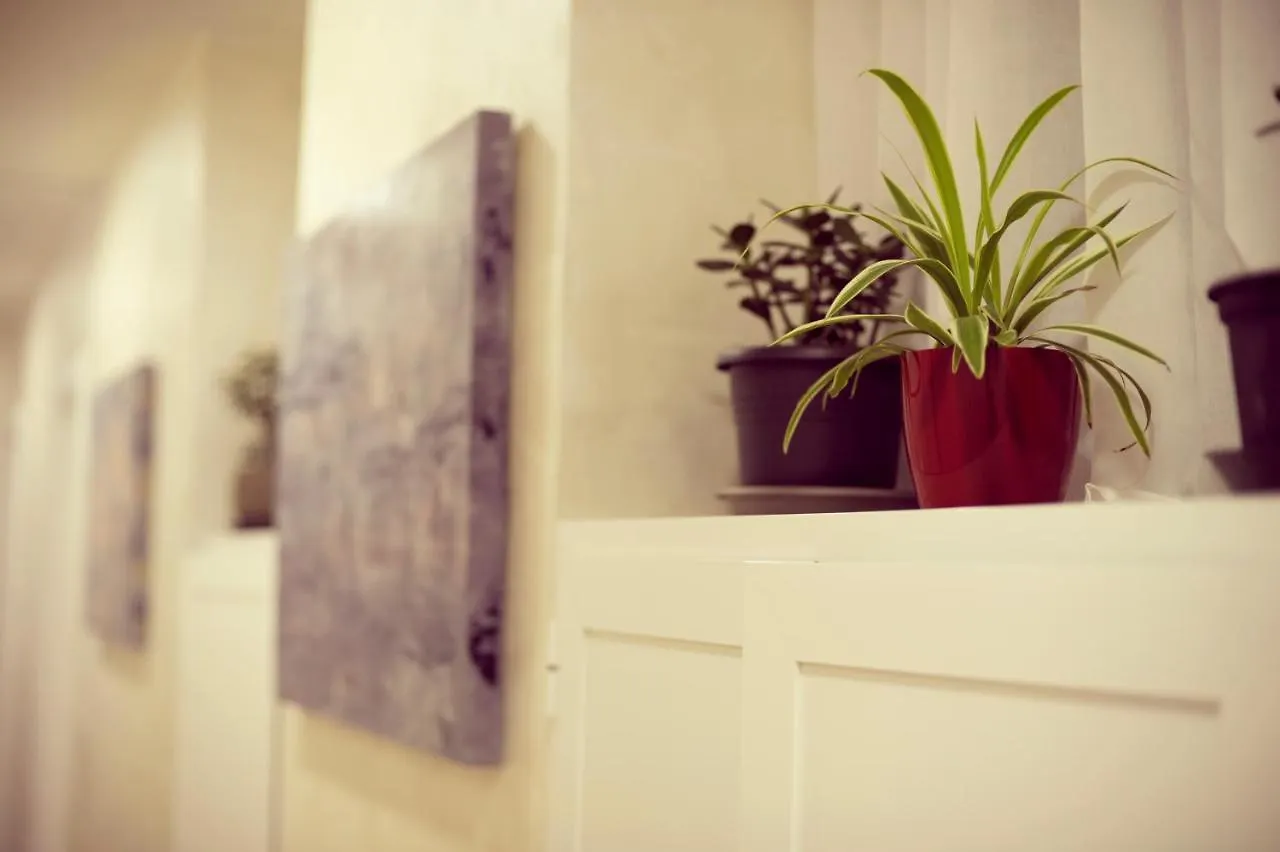 **  Hotel Fioralba Milan Italy