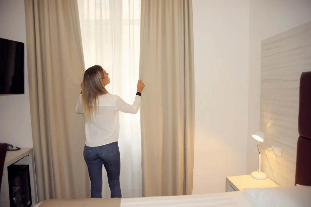 Hotel Fioralba Milan