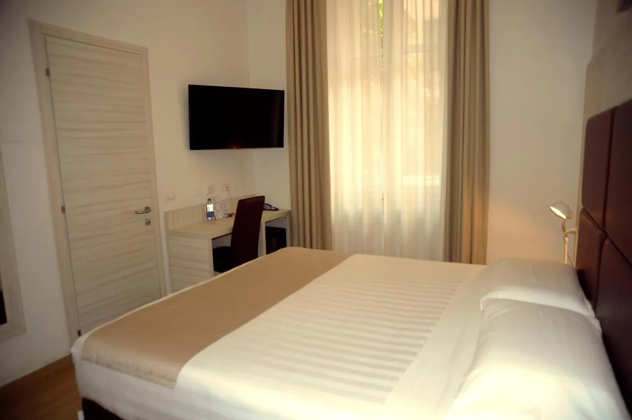 Hotel Fioralba Milan