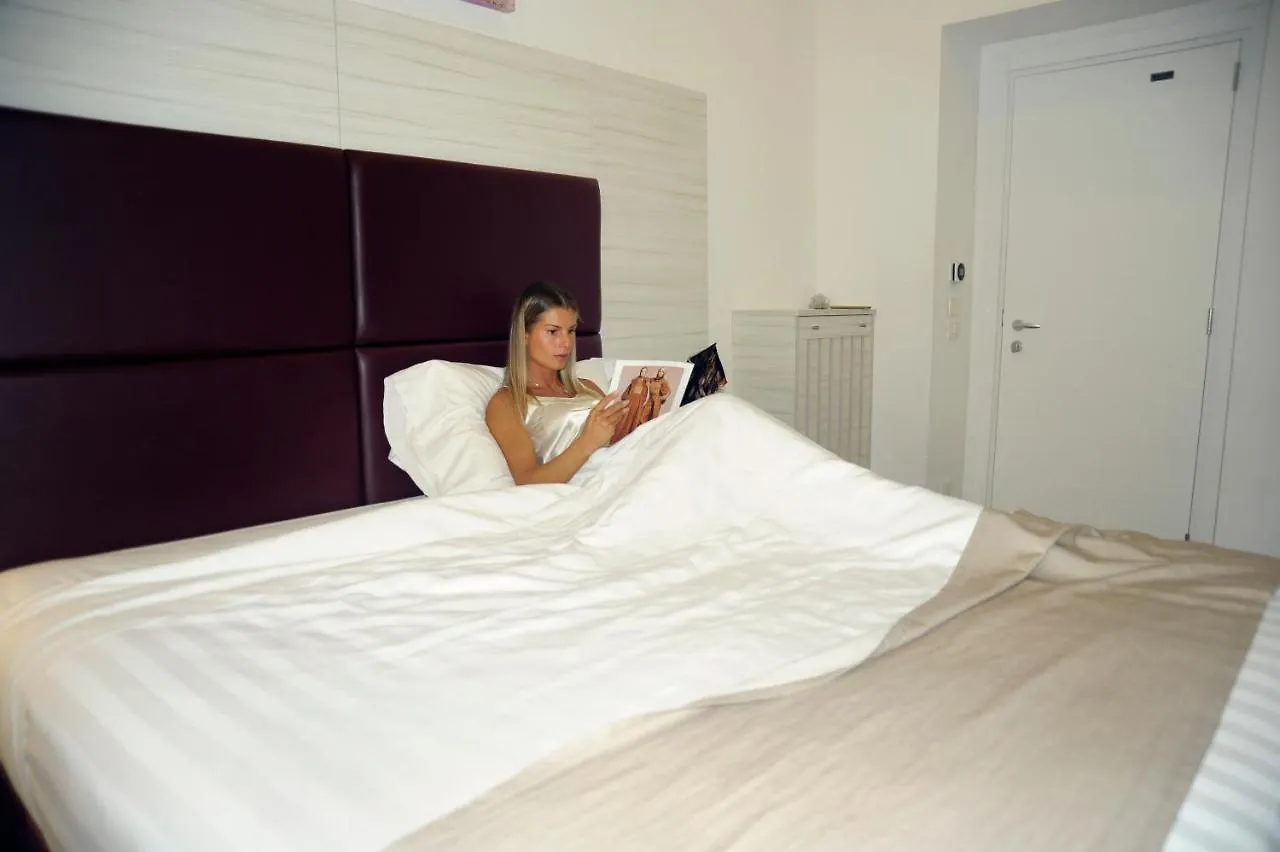Hotel Fioralba Milan